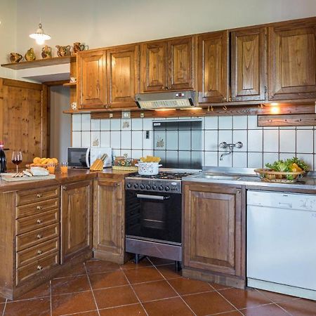Casale Le Tre Querce 8&1, Emma Villas Орвието Екстериор снимка