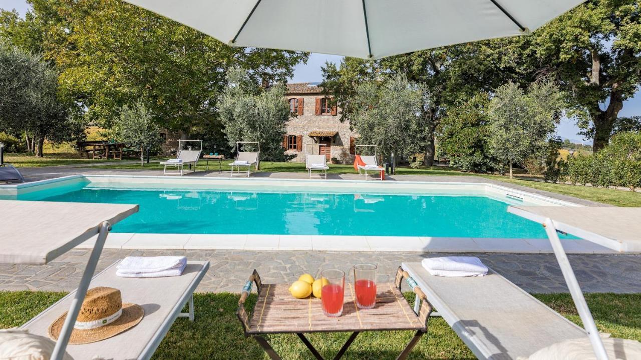 Casale Le Tre Querce 8&1, Emma Villas Орвието Екстериор снимка