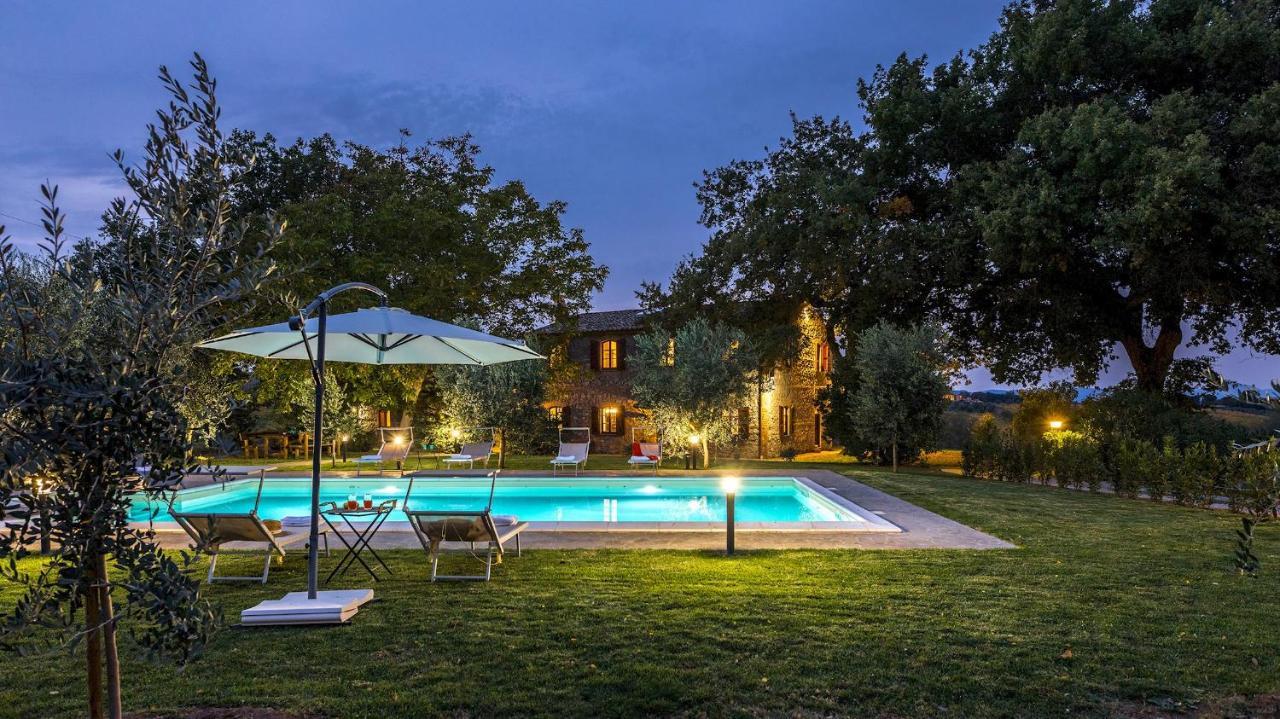 Casale Le Tre Querce 8&1, Emma Villas Орвието Екстериор снимка