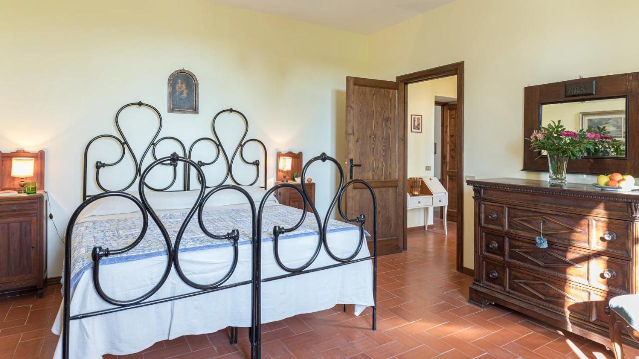 Casale Le Tre Querce 8&1, Emma Villas Орвието Екстериор снимка