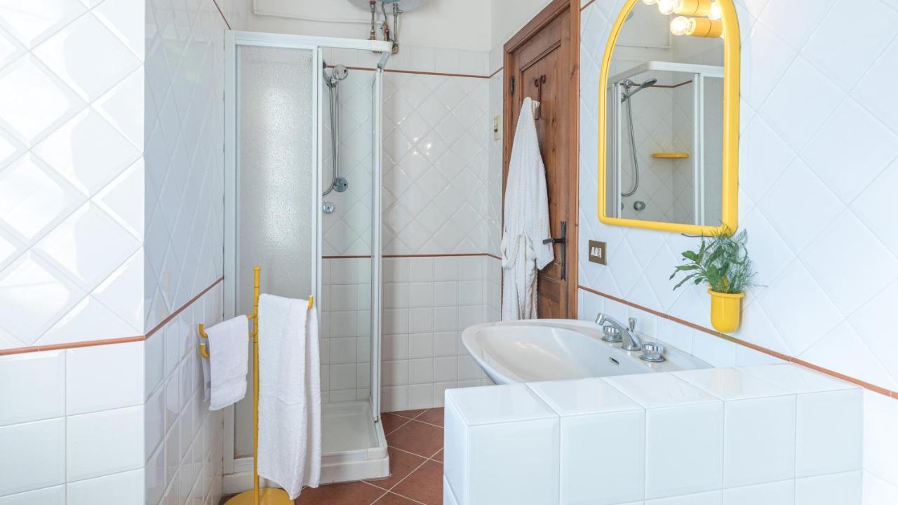 Casale Le Tre Querce 8&1, Emma Villas Орвието Екстериор снимка